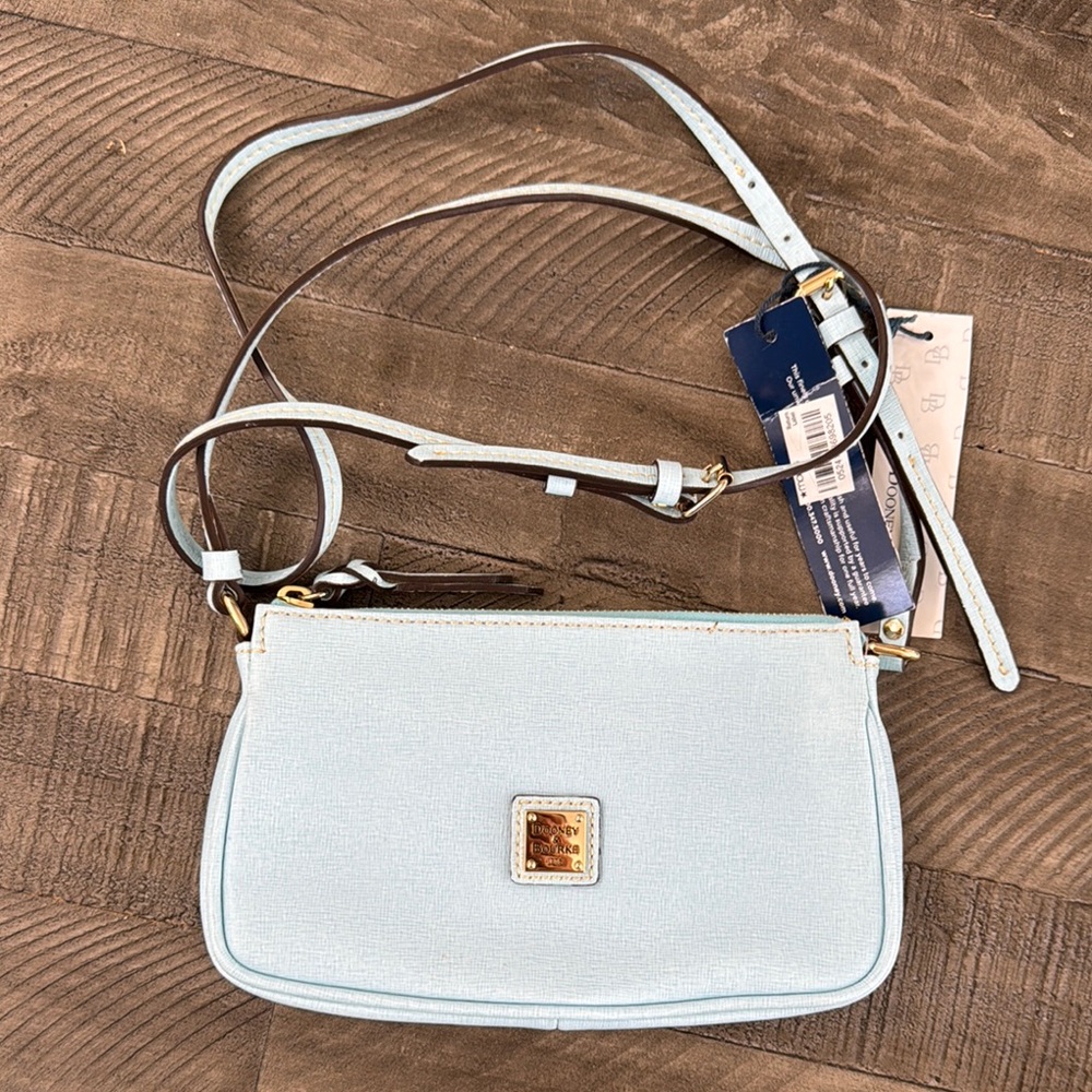 Dooney & Bourke Lexi Crossbody